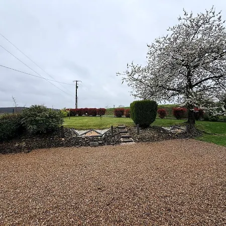 Maison Paisible Normandie Дом отдыха Saint-Aubin-de-Terregatte